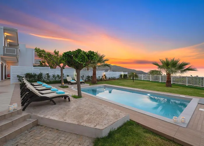 Sunlight Villas Heated Pool
